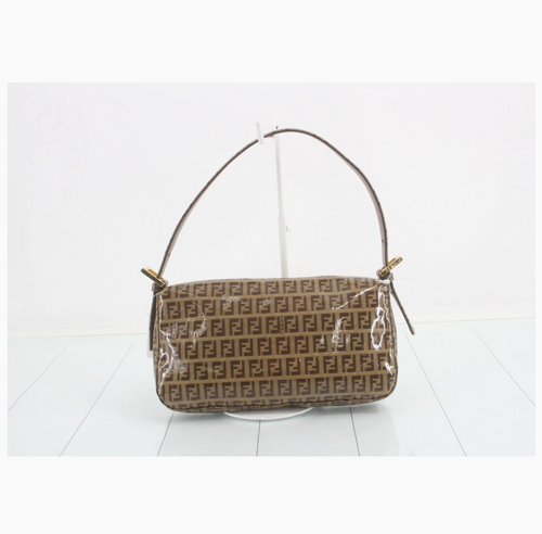 FENDI BAGUETTE VINILE